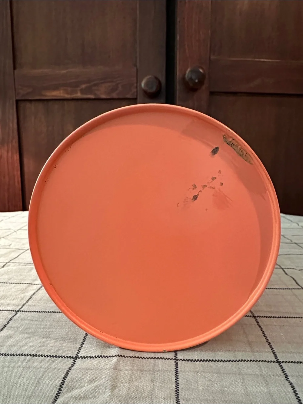 Salmon colored metal pitcher vase - Picture 5 of 5